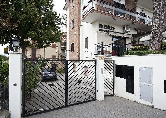 Hotel 4 Pini Roma